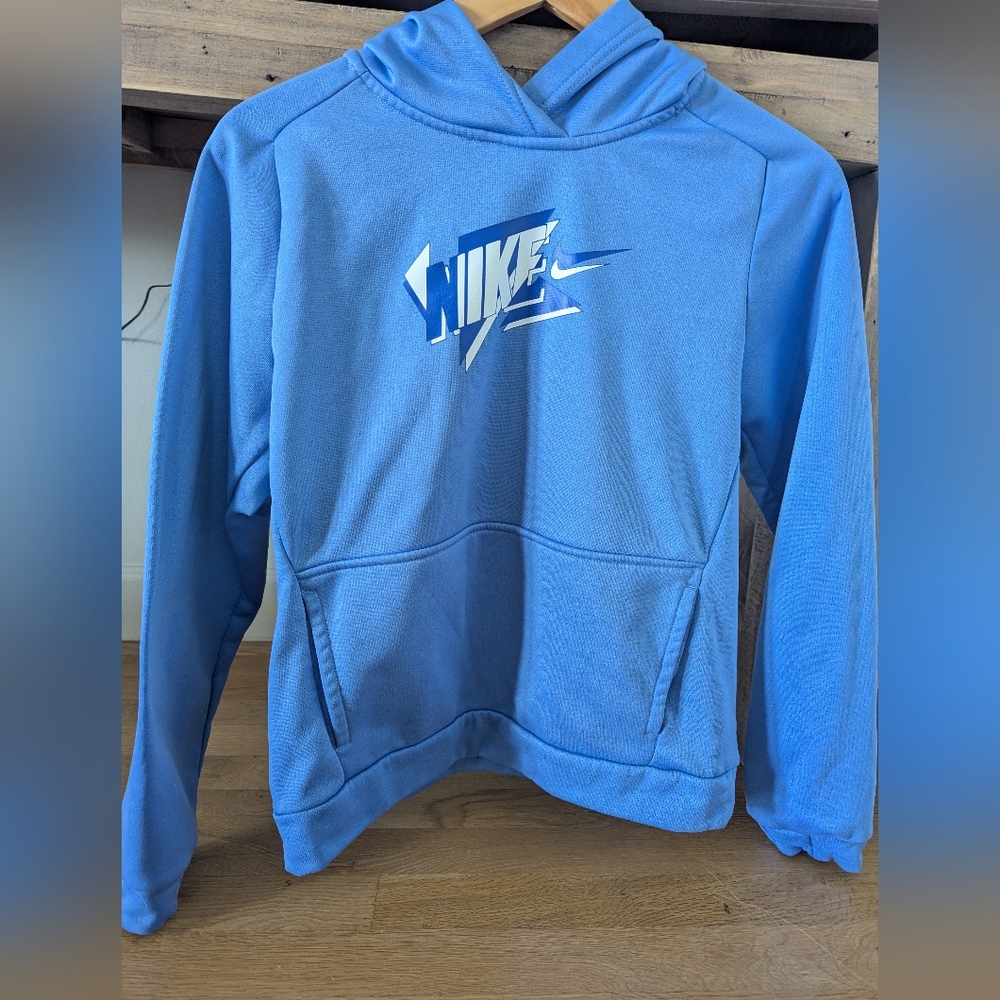 Nike boys hoodie size XL